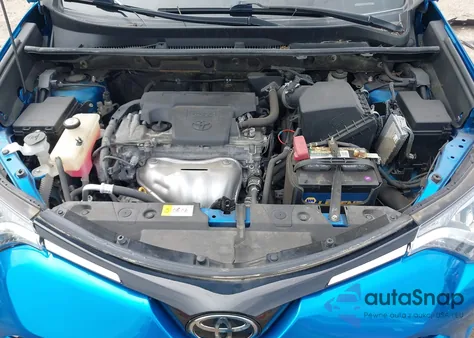 2017 Toyota Rav4 Xle z USA, uszkodzony, nr VIN JTMRFREV0HJ707149